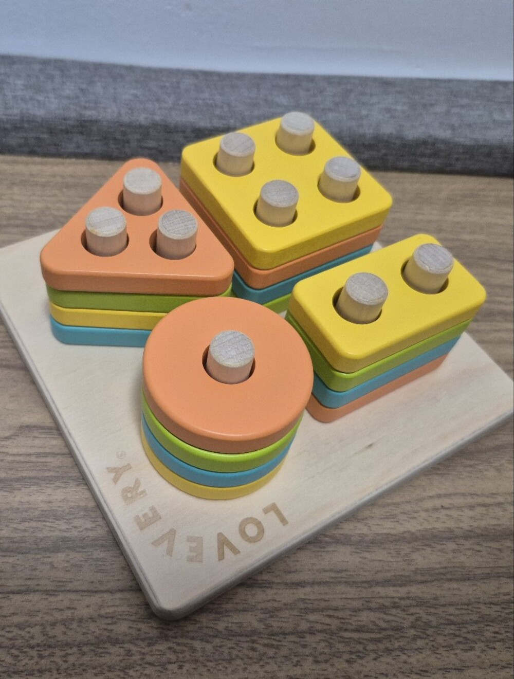 Lovevery Sort & Stack Peg Puzzle